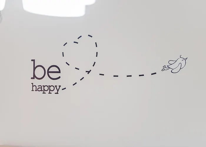 Noir By 아파트 티라나