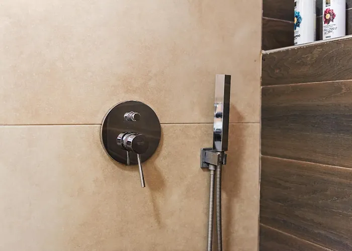 Appartement Noir By Tirana